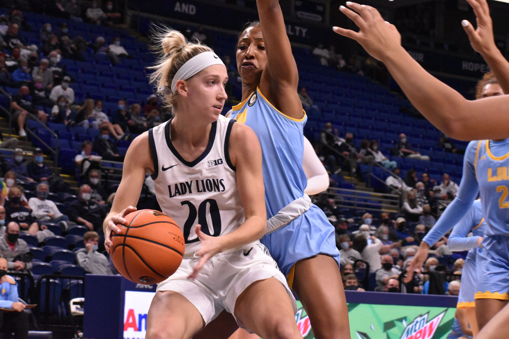 Womens Basketball PSU vs LIU Makenna Marisa gaurding